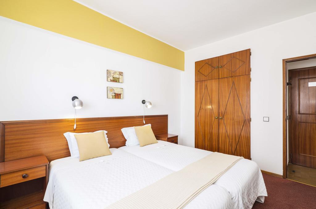 Rosamar Apartamentos Armação de Pêra الغرفة الصورة